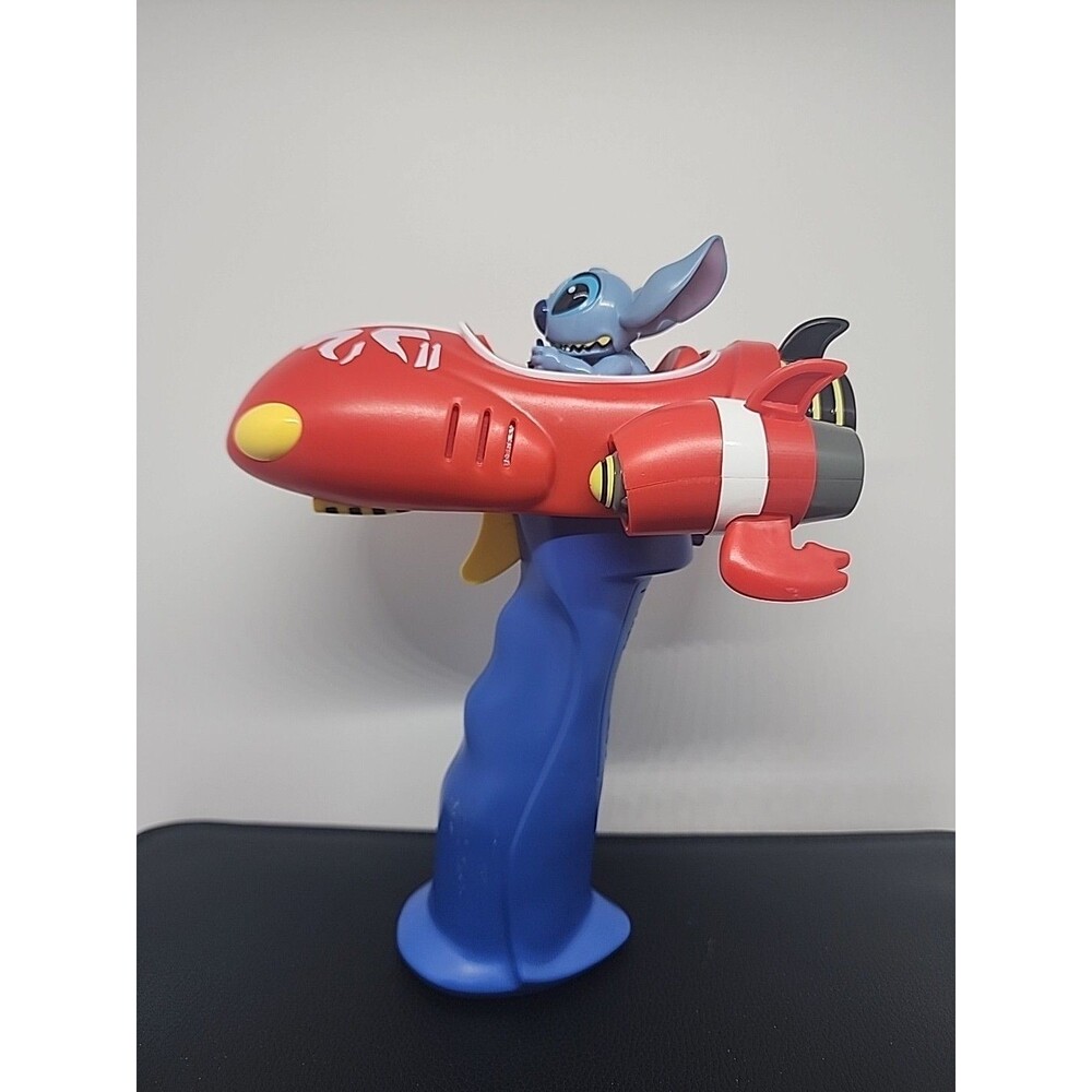 Disney Parks (Magic Kingdom) Stitch Light Up Fog Wand with Sound bz